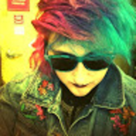 Meet your Posher, Devon - Picture 1 of 1